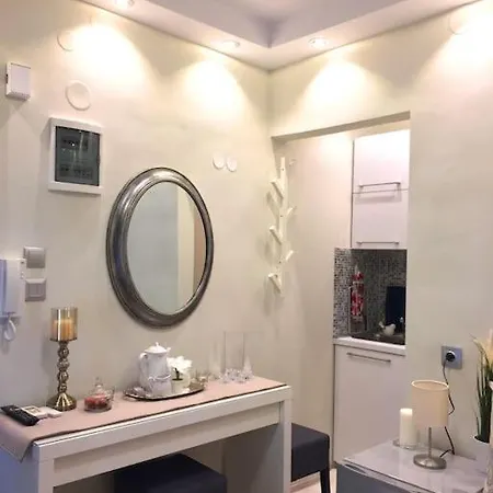Tiny Deluxe In Kalamaria Апартаменти Салоніки